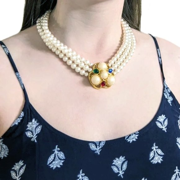 Vintage Faux Pearl and Red Green Blue Rhinestone Gold Tone Statement Necklace - Picture 1 of 6